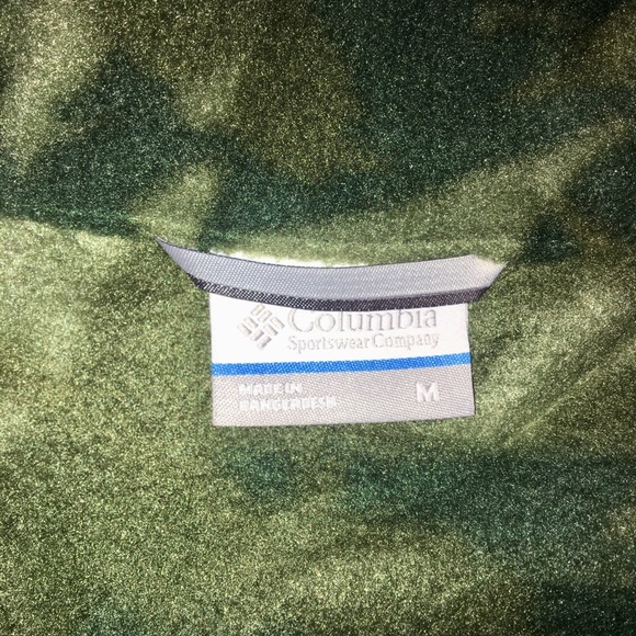 Awesome NWT Columbia fleece vest☃️ - Picture 4 of 5